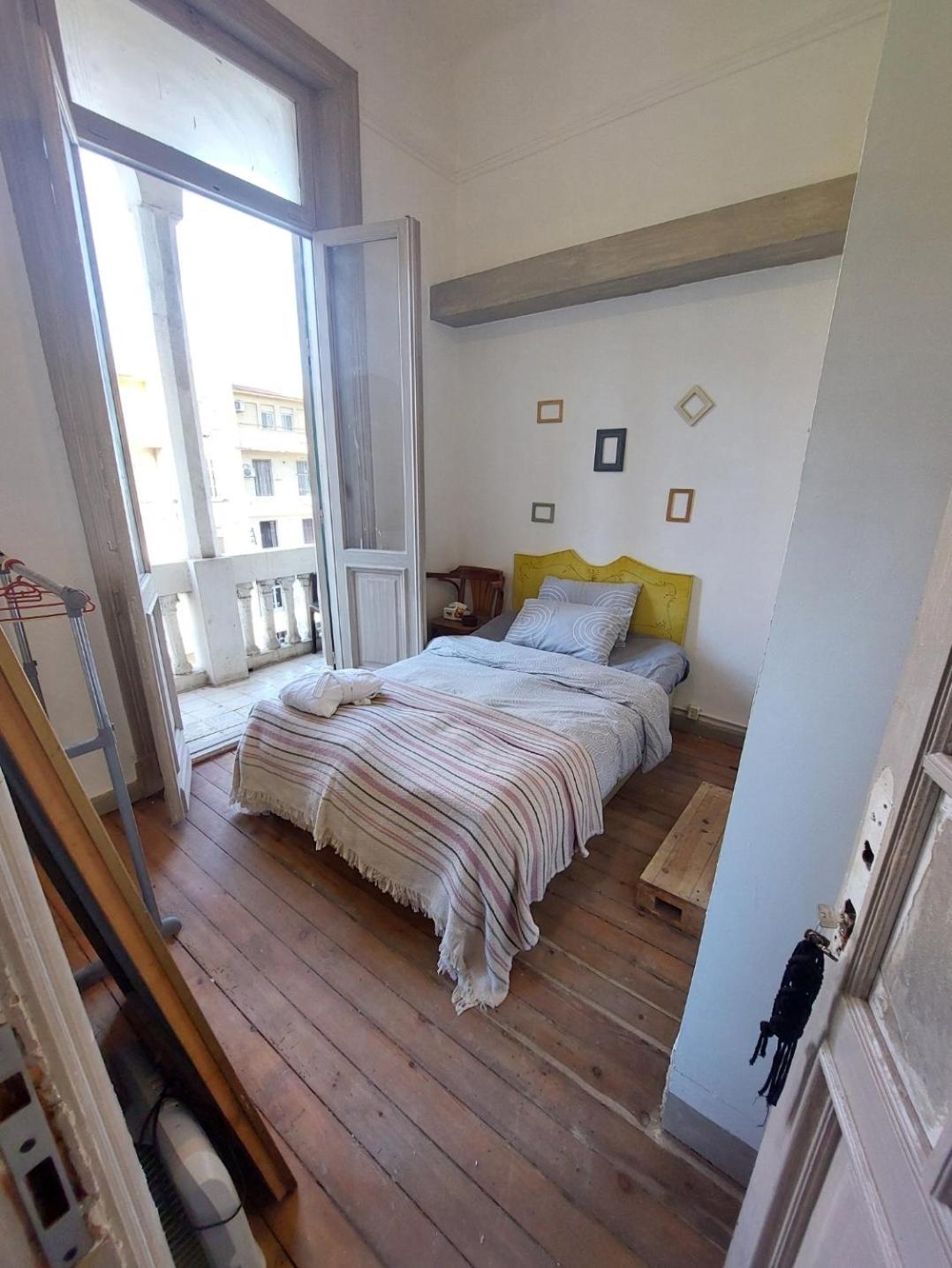 Arab Hostel, Welcoming All Solo And Groups Travellers But, Unmarried Couples Not Allowed Alexandria Exterior photo