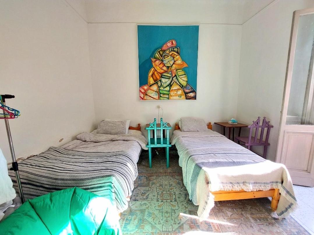 Arab Hostel, Welcoming All Solo And Groups Travellers But, Unmarried Couples Not Allowed Alexandria Exterior photo